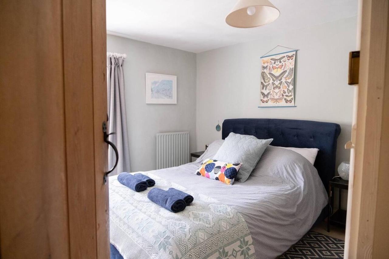 Lovely Property In The Heart Of Somerset, Sleeps 9 Shepton Mallet Exterior foto